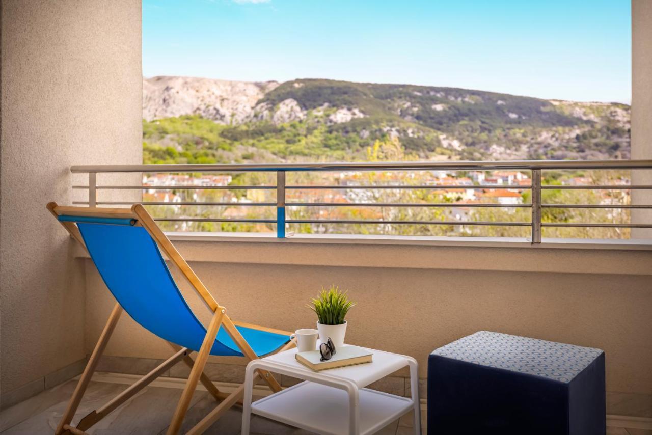 Sunny Baska Hotel By Valamar, Ex Corinthia Bagian luar foto
